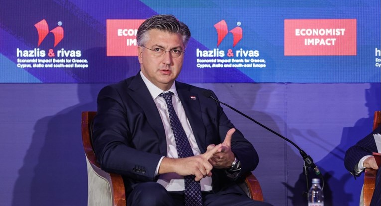 Plenković: Ljudi imaju manje djece zbog materijalizma i sebičnosti