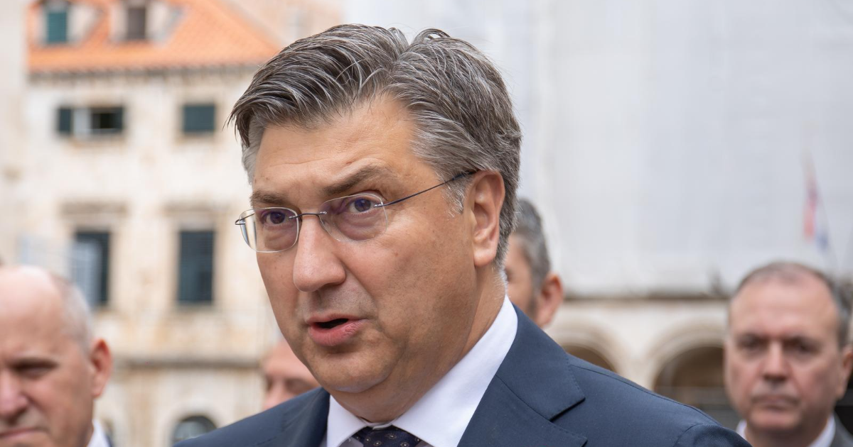 Plenković komentirao Eurosong: "Sad vam je simpa kako Let 3 trola Putina"