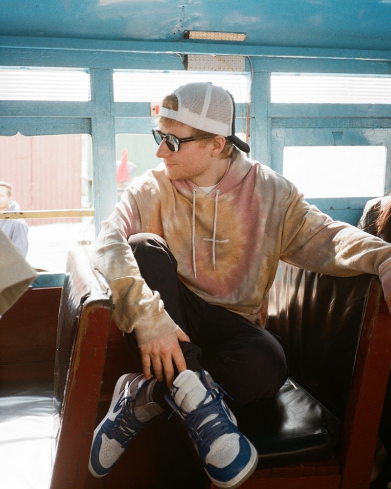 Ed Sheeran: Imam 24-satnu zaštitu za sebe i obitelj, dogodile su se čudne stvari