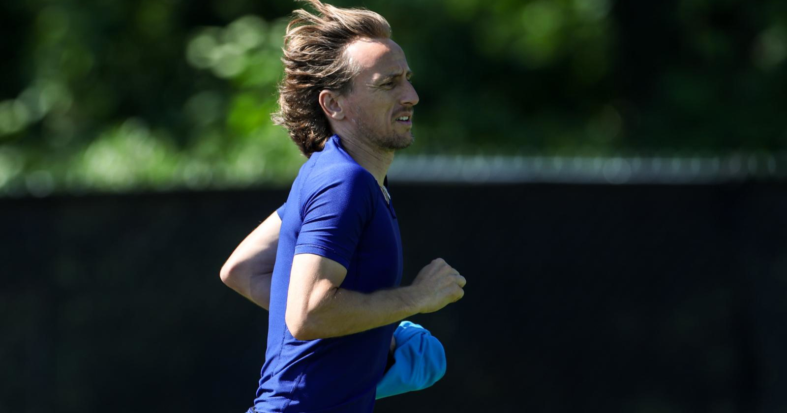 Modrić prije utakmice poklonio potpisani dres kćeri vukovarskog heroja