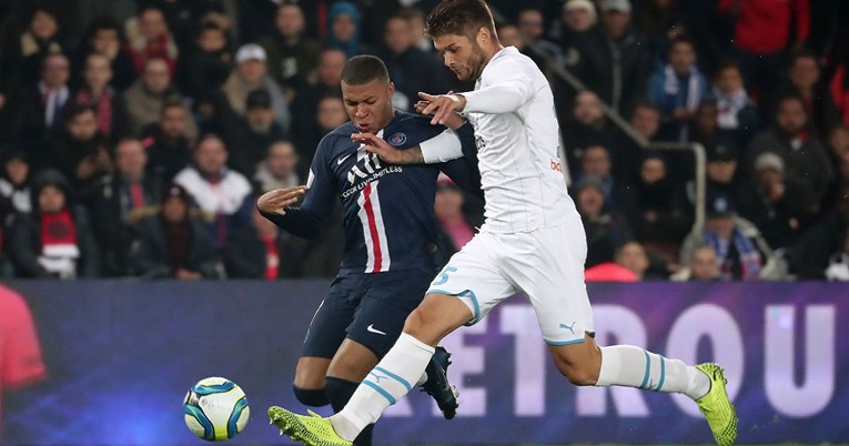 Ćaleta-Car sukrivac kod oba gola za ispadanje Marseillea iz Liga kupa