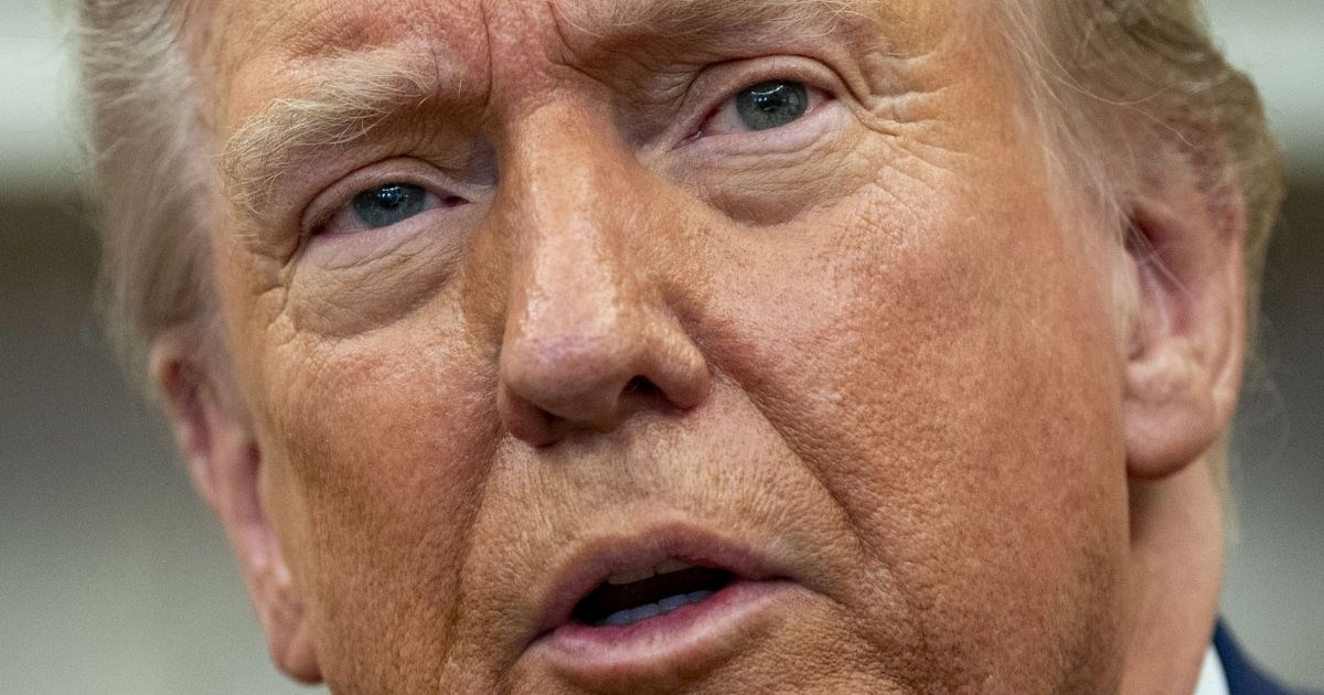 Trump i Musk tvrde da u JAR-u postoji genocid nad bijelcima. Sud: Ne postoji