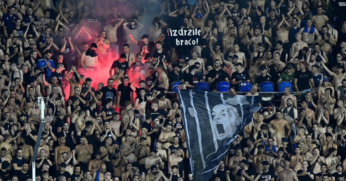 Ovom porukom Boysi su dali podršku uhićenim navijačima u Grčkoj