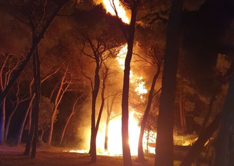 Podmetnut požar u restoranu u Rovinju, kći vlasnika: "Stalno trpimo prijetnje"