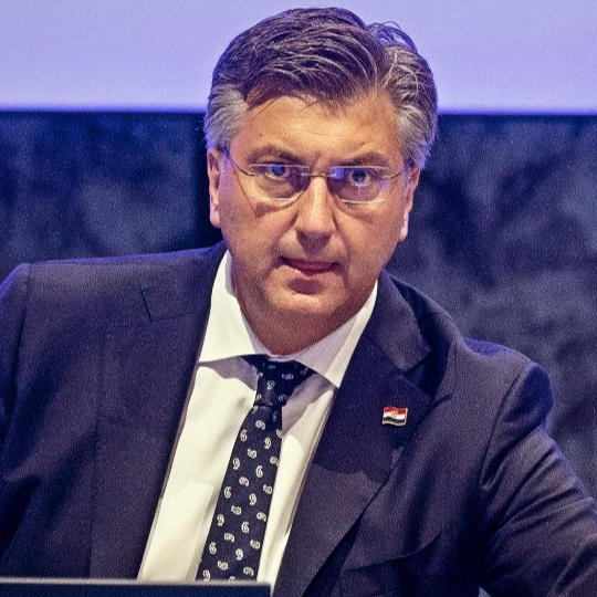 Plenković učenicima zaželio uspješnu novu školsku godinu