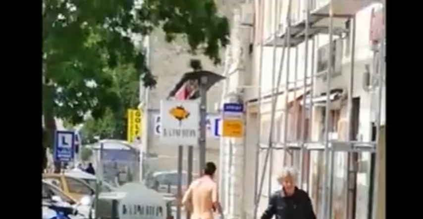 VIDEO Lik potpuno gol trčao ulicama Splita pa bježao od policije