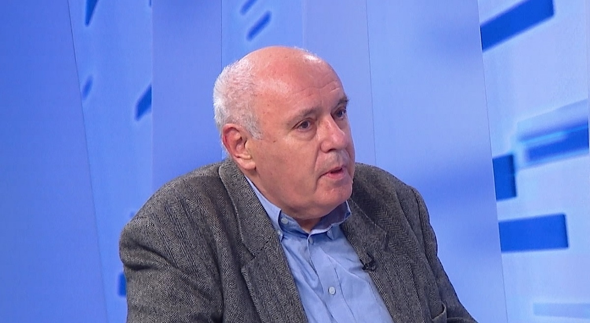Puhovski: Zelenskij kao pravi glumac preigrava ulogu, ponaša se kao moralna vertikala