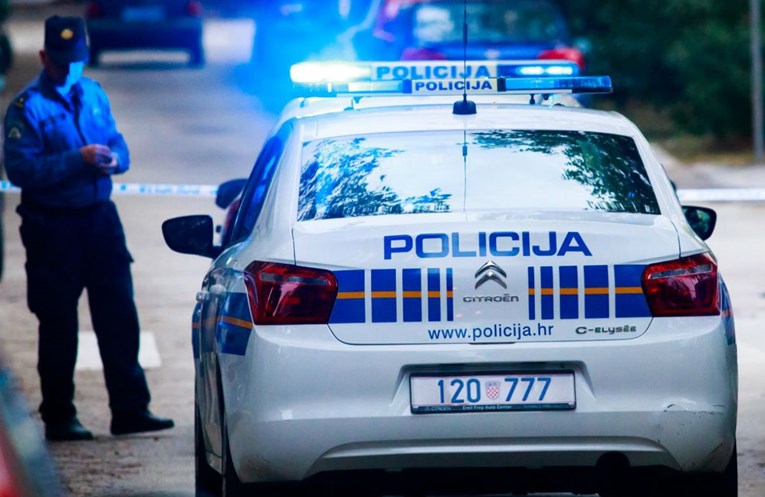 Trojica upala u kuću u Podravini i krali, jedan gurnuo ženu. Uhićeni su