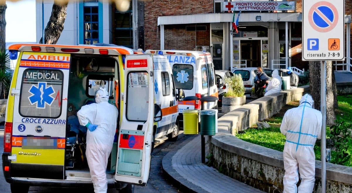 Italija ima gotovo 40.000 novih slučajeva koronavirusa, to je rekord