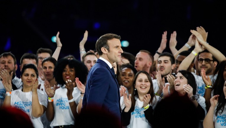 Na Macronovom skupu uoči izbora okupilo se preko 30 tisuća ljudi