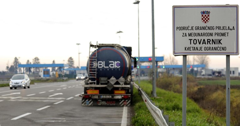 HAK: Kolona teretnih vozila na Tovarniku duga pola kilometra, čeka se devet sati