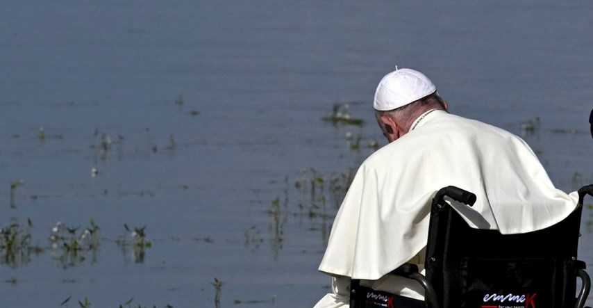 Papa: Oprostite zbog crkvenog seksualnog zlostavljanja djece u Kanadi. Nikad više