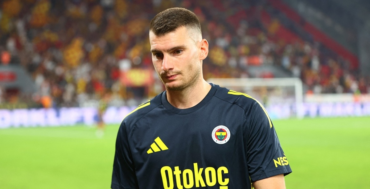 Turski novinar: Fenerbahče je zatražio od Livakovića da si pronađe novi klub