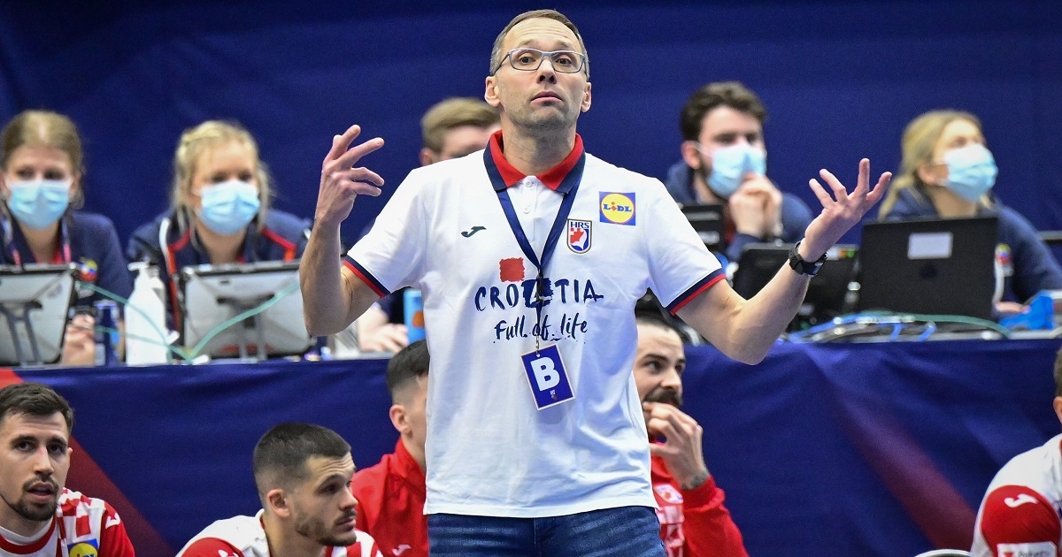 Horvat: Moramo se pogledati u oči i svatko prvo neka počisti svoje dvorište