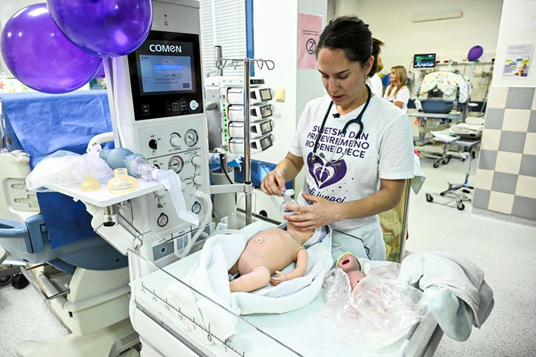 VIDEO Danas je dan prerano rođenih beba. Najmanja je imala 500 grama, danas je dobro