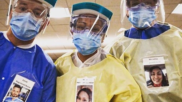 Bolničari na zaštitnu opremu lijepe fotke na kojima se smiju da raspolože pacijente