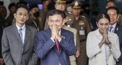 Bivši tajlandski premijer vratio se iz egzila, dočekale ga pristaše. U zatvoru je