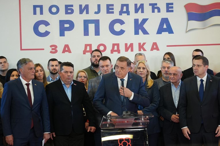 Srpski ministri nakon povratka iz SAD-a glasali za reforme koje BiH radi zbog NATO-a