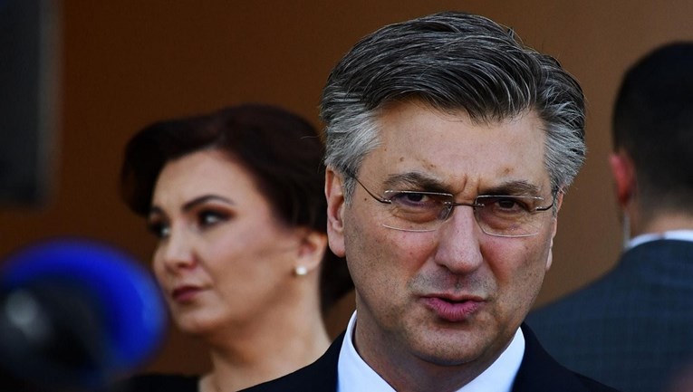 Sindikati dali rok Plenkoviću. Ako se ne javi, kreću u štrajk