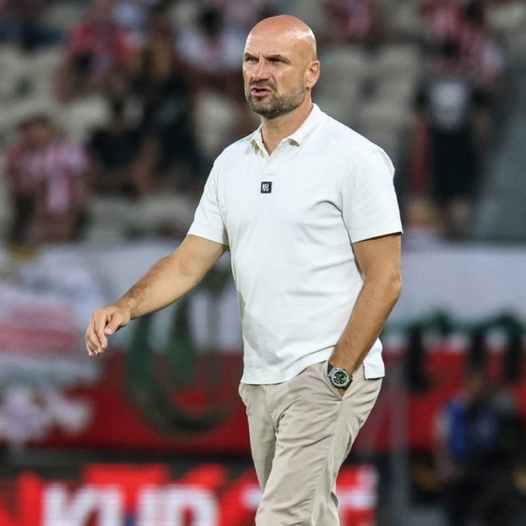 Sopić nakon poraza: Ovo se dogodi kad treniraš na terenu u parku, svatko može gledati