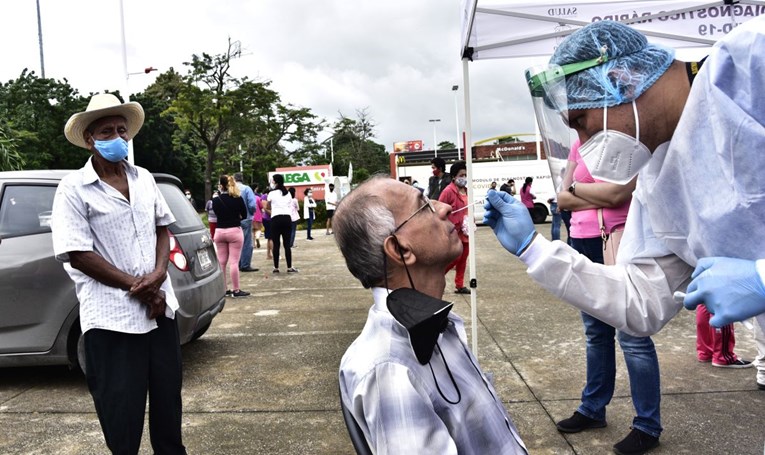 U Meksiku preko milijun zaraženih, preminulo više od 100 tisuća ljudi