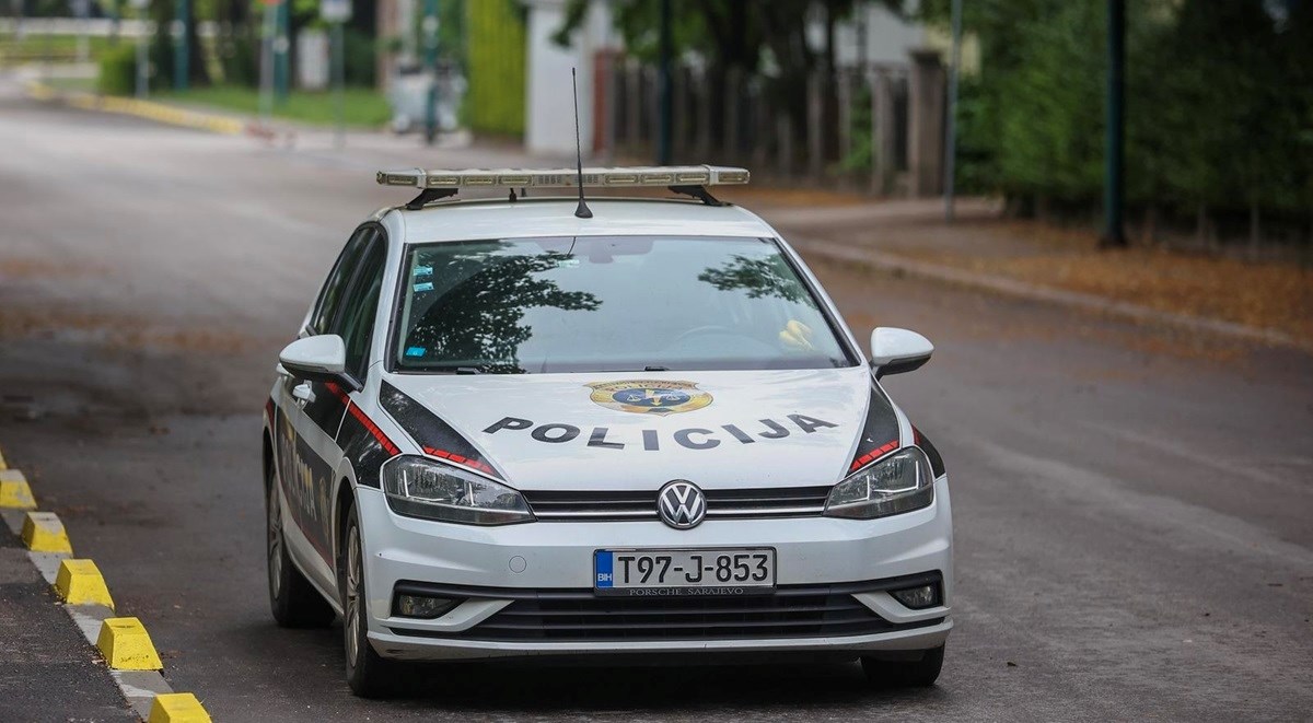 Sarajevski policajac i žena opljačkali njezinog supruga. Ukrali mu preko 40.000 eura