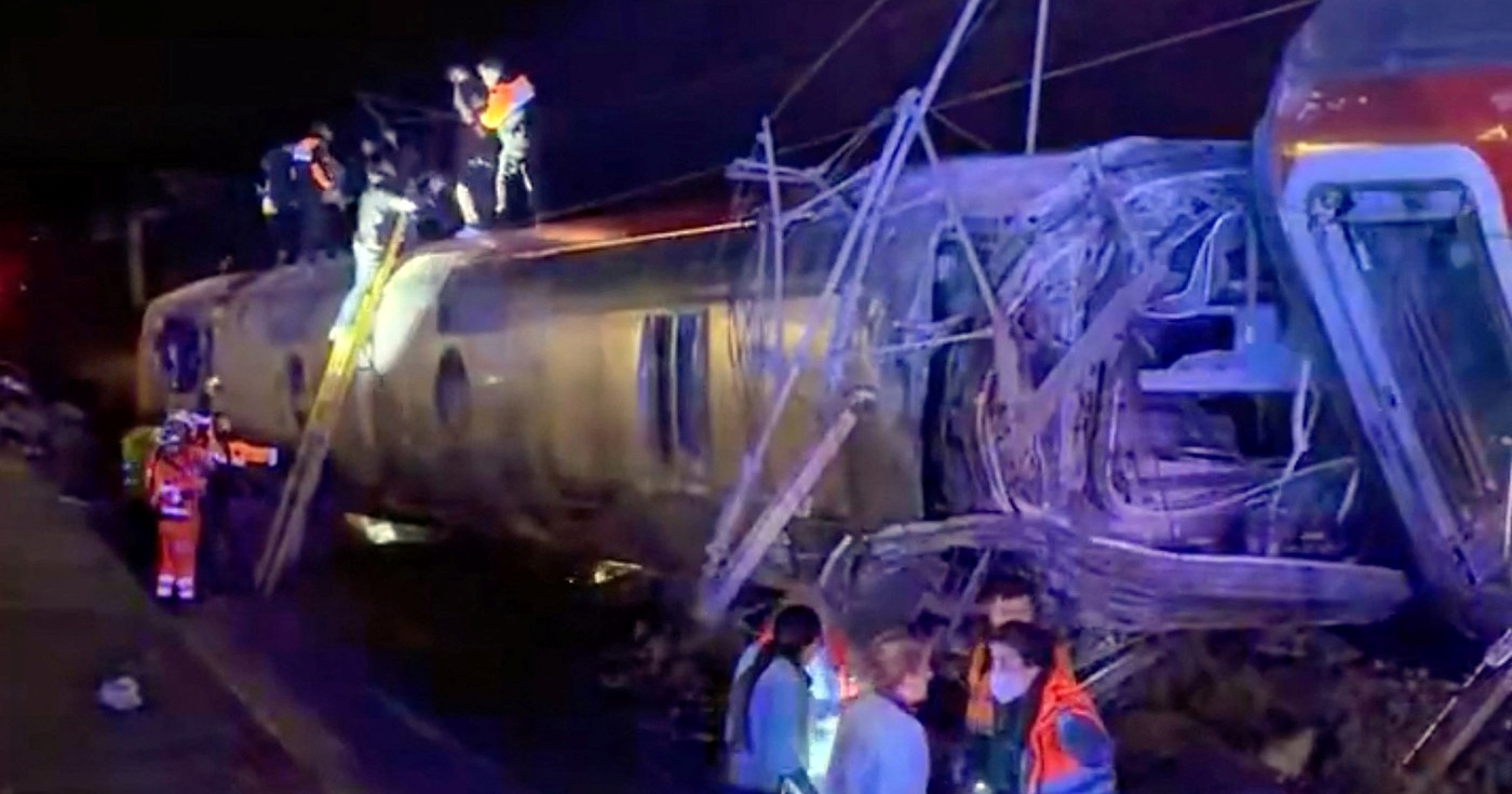 VIDEO Najmanje 24 poginulih u sudaru vlakova u Španjolskoj