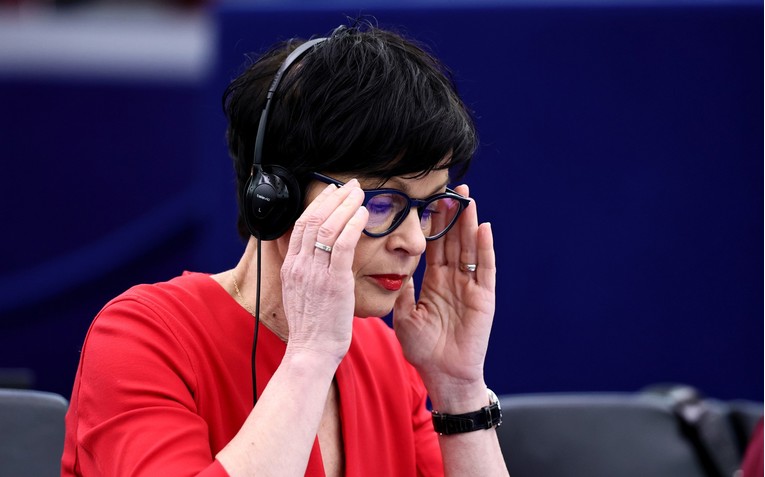 EU povjerenicu optužuju da je radila za Udbu, ona odgovorila
