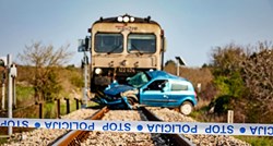 Vlak udario u auto kod Zlatar Bistrice, ozlijeđen vozač