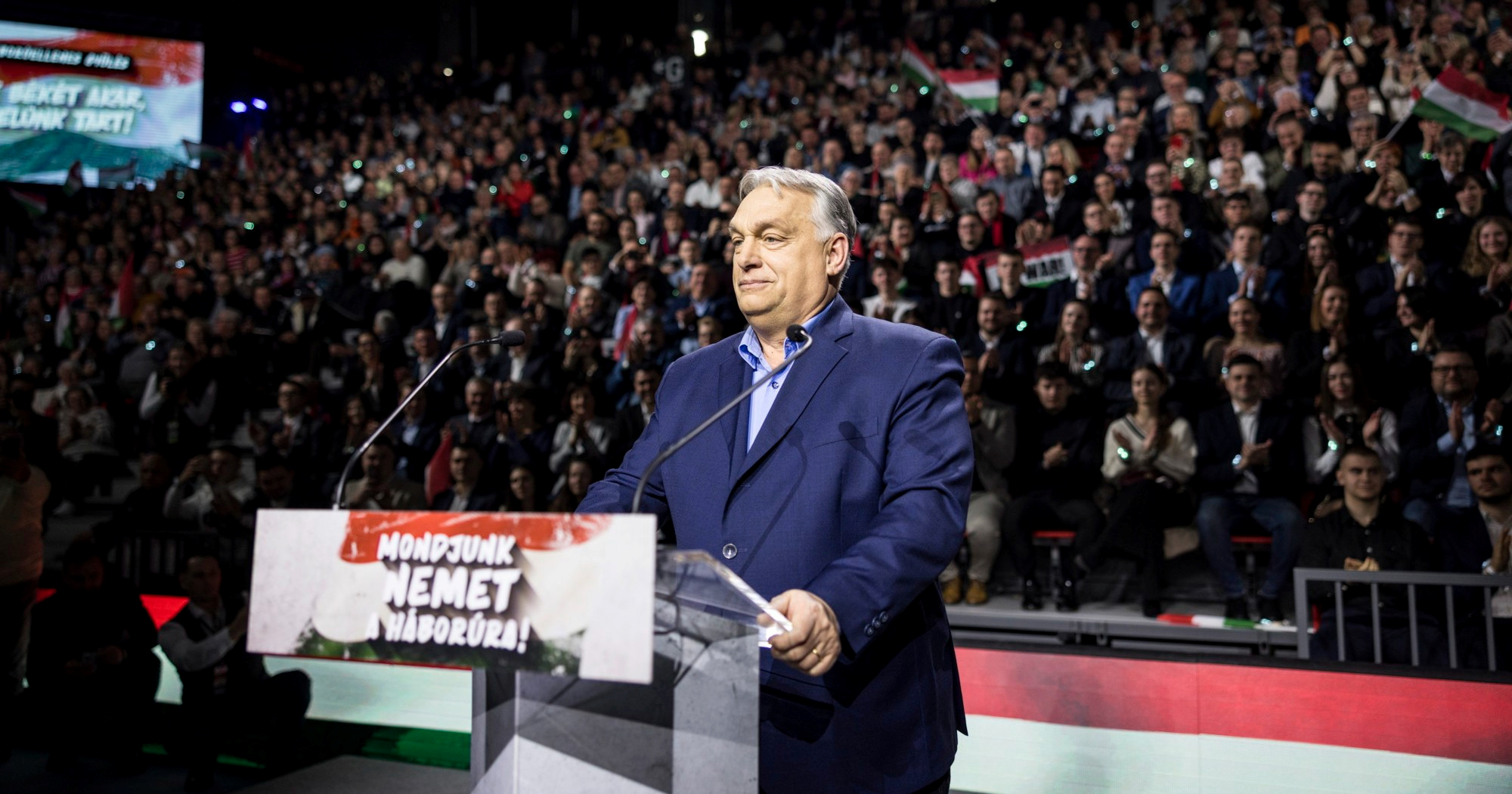 Istraživanje: Četvrtina Mađara vjeruje da bi Orbanov poraz gurnuo zemlju u rat