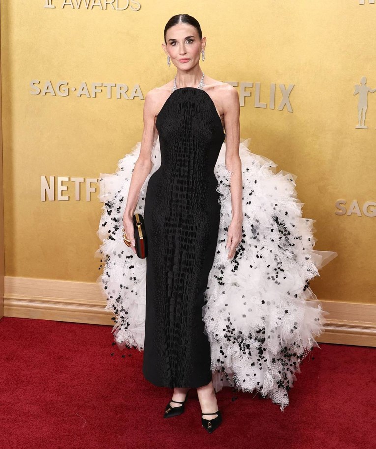 Fanovi zabrinuti zbog nikad mršavijeg izgleda Demi Moore, krenule glasine o Ozempicu