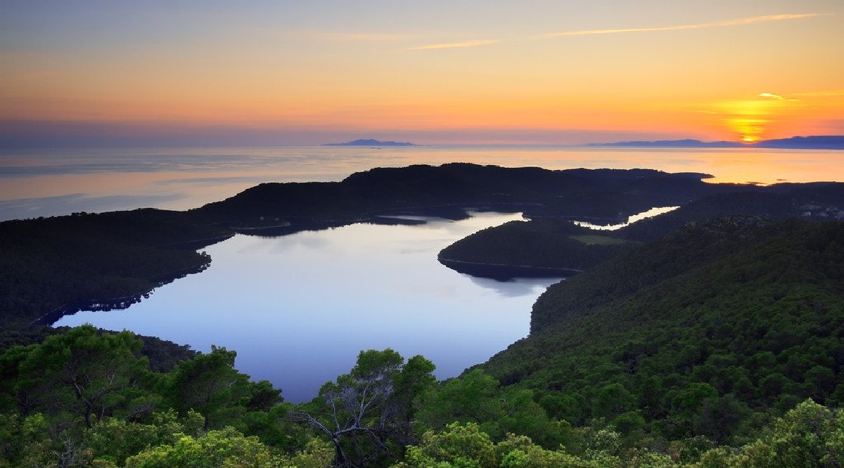Forbes uvrstio prelijepi hrvatski otok među pet neotkrivenih bisera Mediterana