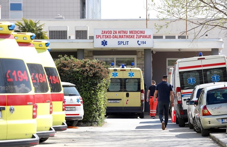 Split otkazuje sve operacije koje nisu hitne, Rijeka planira jako stroge mjere