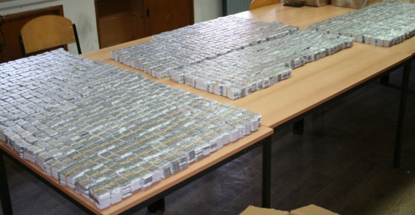 Zagrebačka policija u stanu i autu mladog Srbina pronašla skoro 300 tisuća tableta