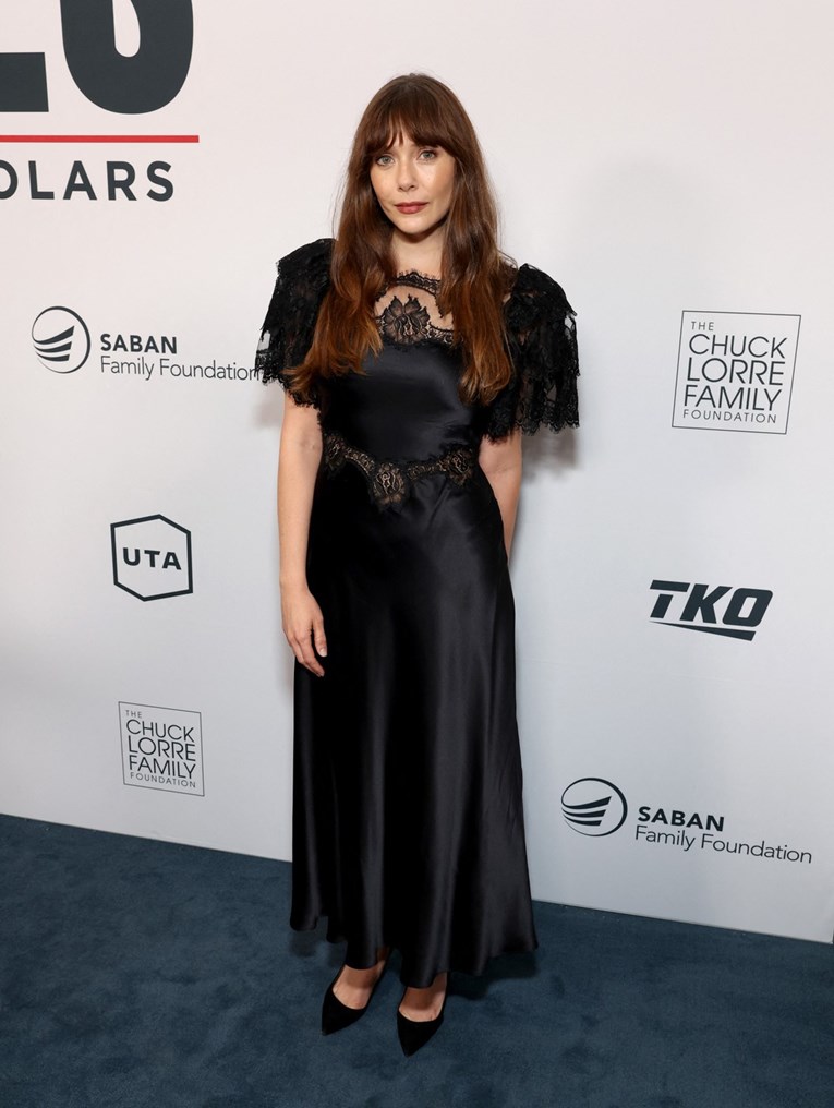 Elizabeth Olsen izgledala nevjerojatno u čipkastoj haljini