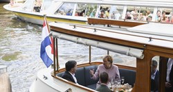 Merkel upozorena da troši previše i da ima previše zaposlenih