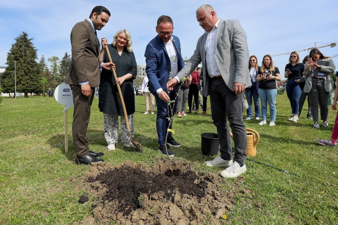 JYSKov prvi javni urbani voćnjak u Hrvatskoj