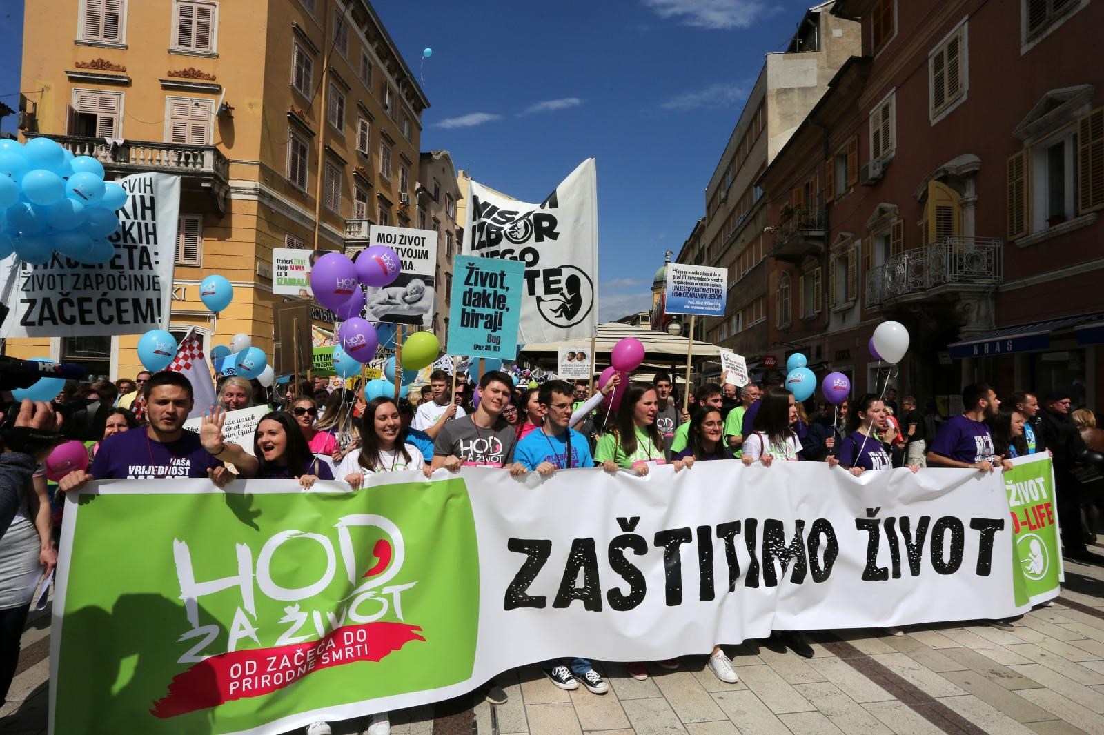 Sutra se u Rijeci održava Hod za život, Obersnel ljutit