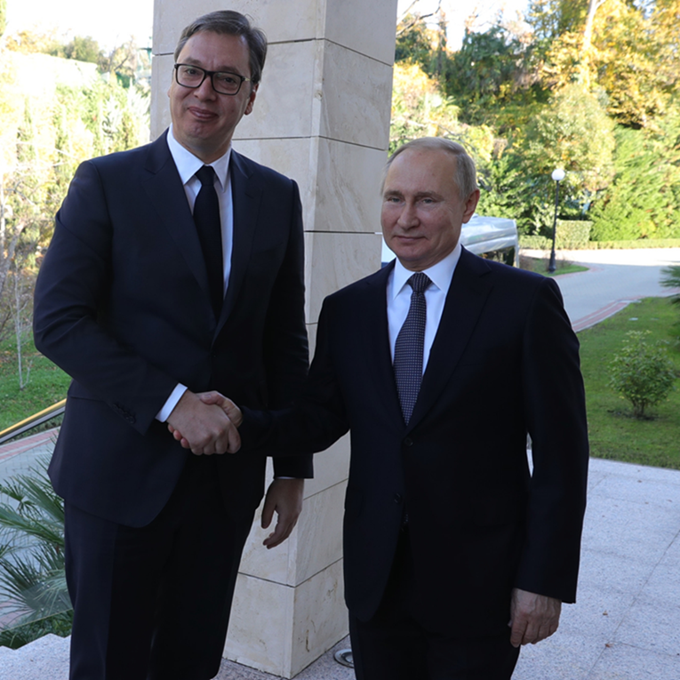 Vučić: Sutra u 12 ću se čuti s Putinom