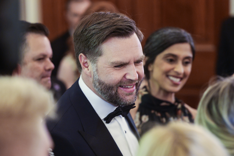 Vance: Postigli smo ključan napredak u pregovorima