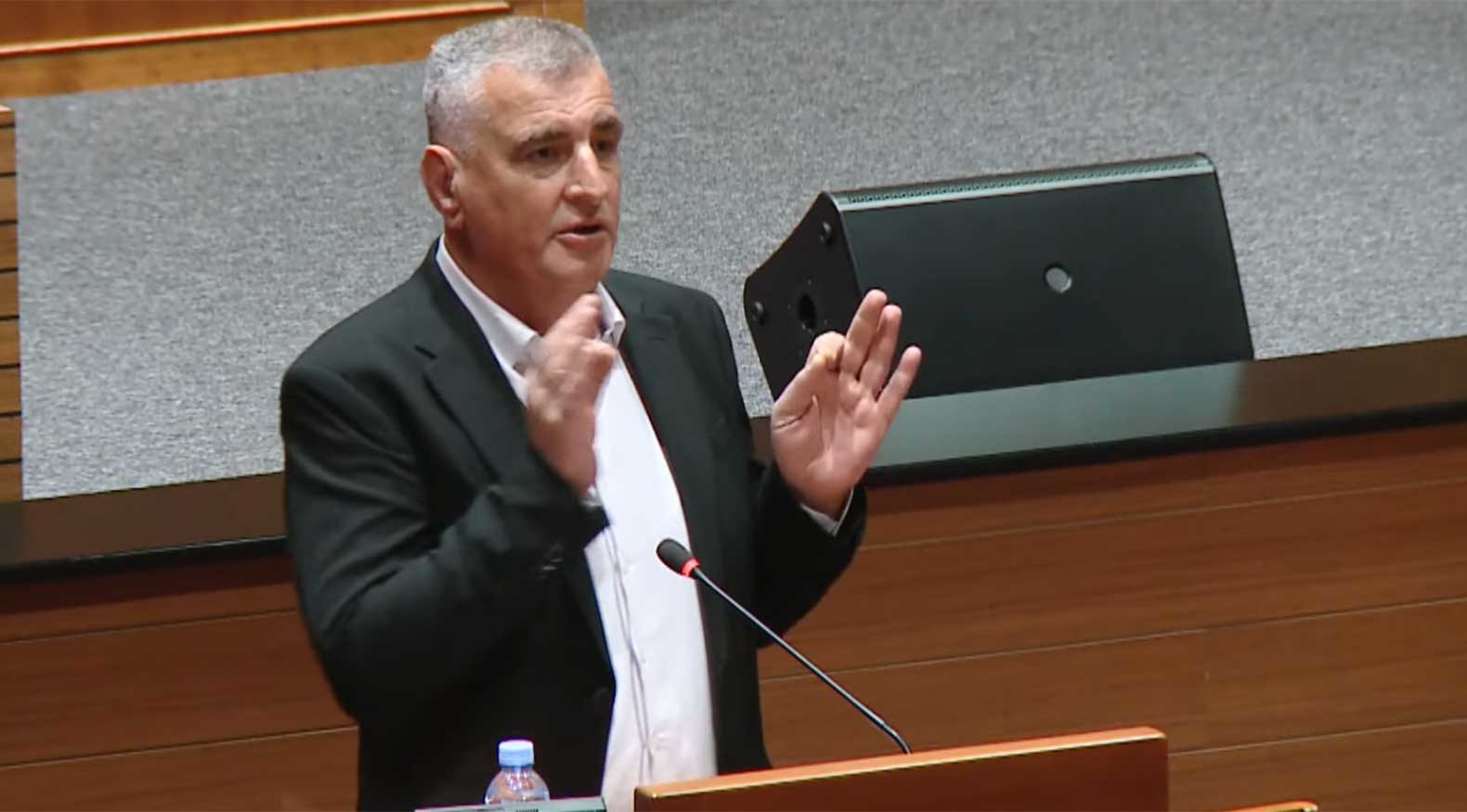 Bulj napao Možemo i HDZ zbog Pripuza. Benčić mu odgovorila