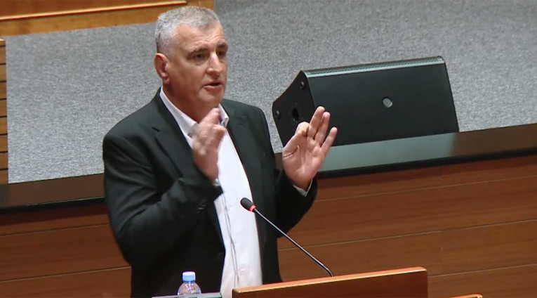 Bulj napao Možemo i HDZ zbog Pripuza. Benčić mu odgovorila