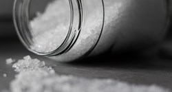Konzumiranje previše soli može oslabiti naš imunitet, upozoravaju stručnjaci