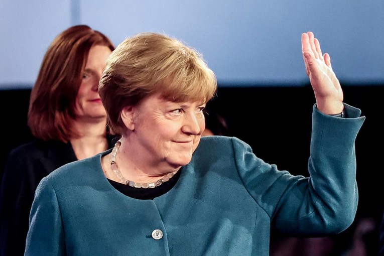 Merkel upozorava Nijemce pred izbore: "Moramo se stvarno boriti za demokraciju"