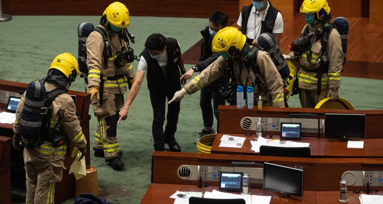 Zastupnici u Hong Kongu izazvali incident u parlamentu zbog Tiananmena