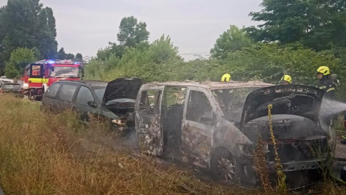 FOTO Na zagrebačkom Črnomercu gorjelo nekoliko automobila