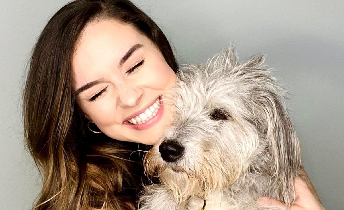 Djevojka otkrila genijalan trik koji koristi kako bi svom psu odrezala nokte