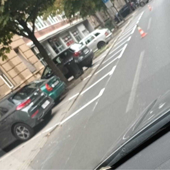 FOTO U širem centru Zagreba ukinuta traka kako bi se napravila staza za bicikliste