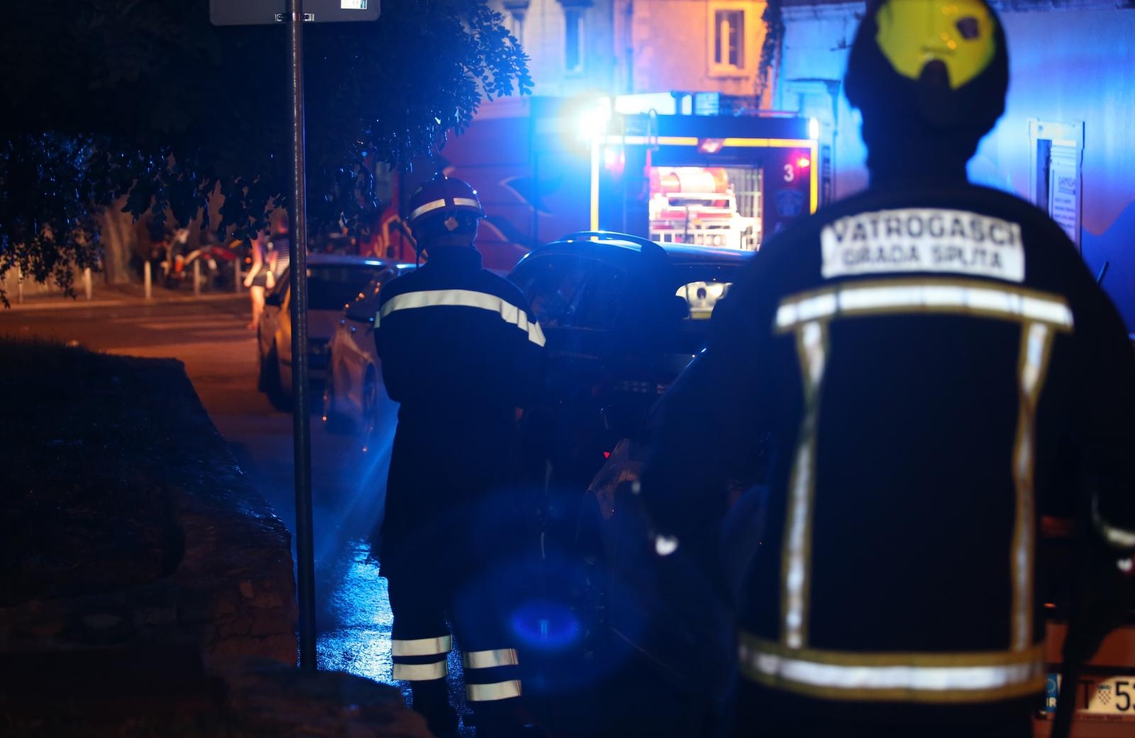Gorio stan na sedmom katu u splitskom neboderu. Muškarac umro