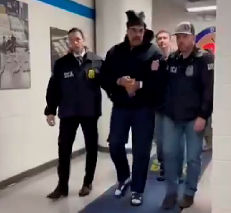 VIDEO Maduro okružen agentima: "Laku noć i sretna Nova godina"